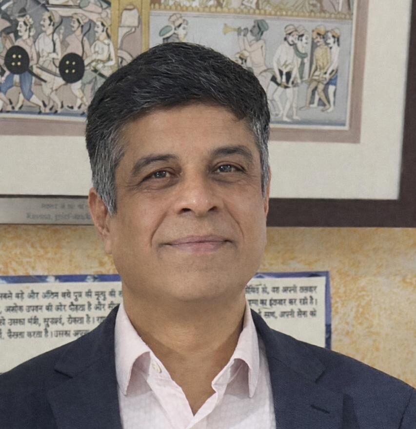 Surendra Srivastava — Managing Director, Surveyor's AI